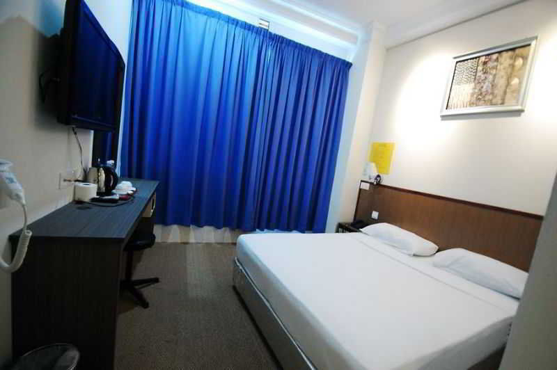 Madras Eminence Hotel Singapore Bagian luar foto