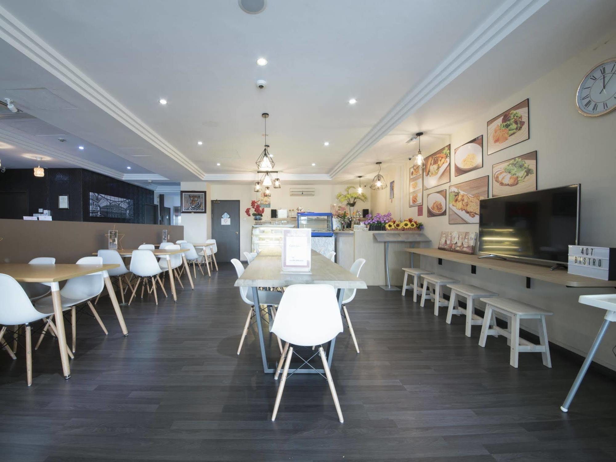 Madras Eminence Hotel Singapore Bagian luar foto